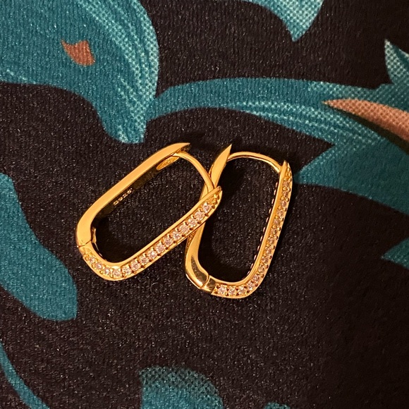 Jewelry - ⚜️Host Pick⚜️ 925 Sterling Silver (Gold Plated) Rectangular,U Shape Hoop Earring